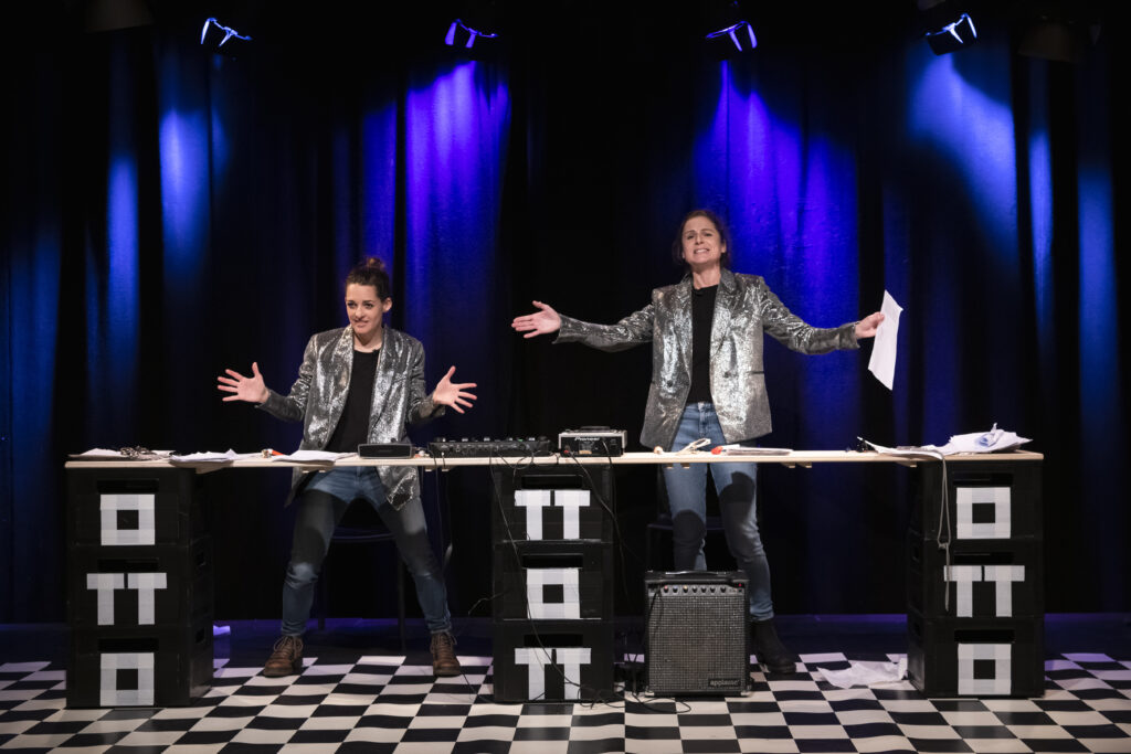 GUT GEMEINT I Meinungsforschung im Gebirge I Sehr frei nach Otto Günmandl